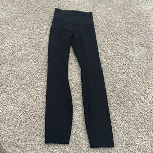 Lululemon Wunder under leggings